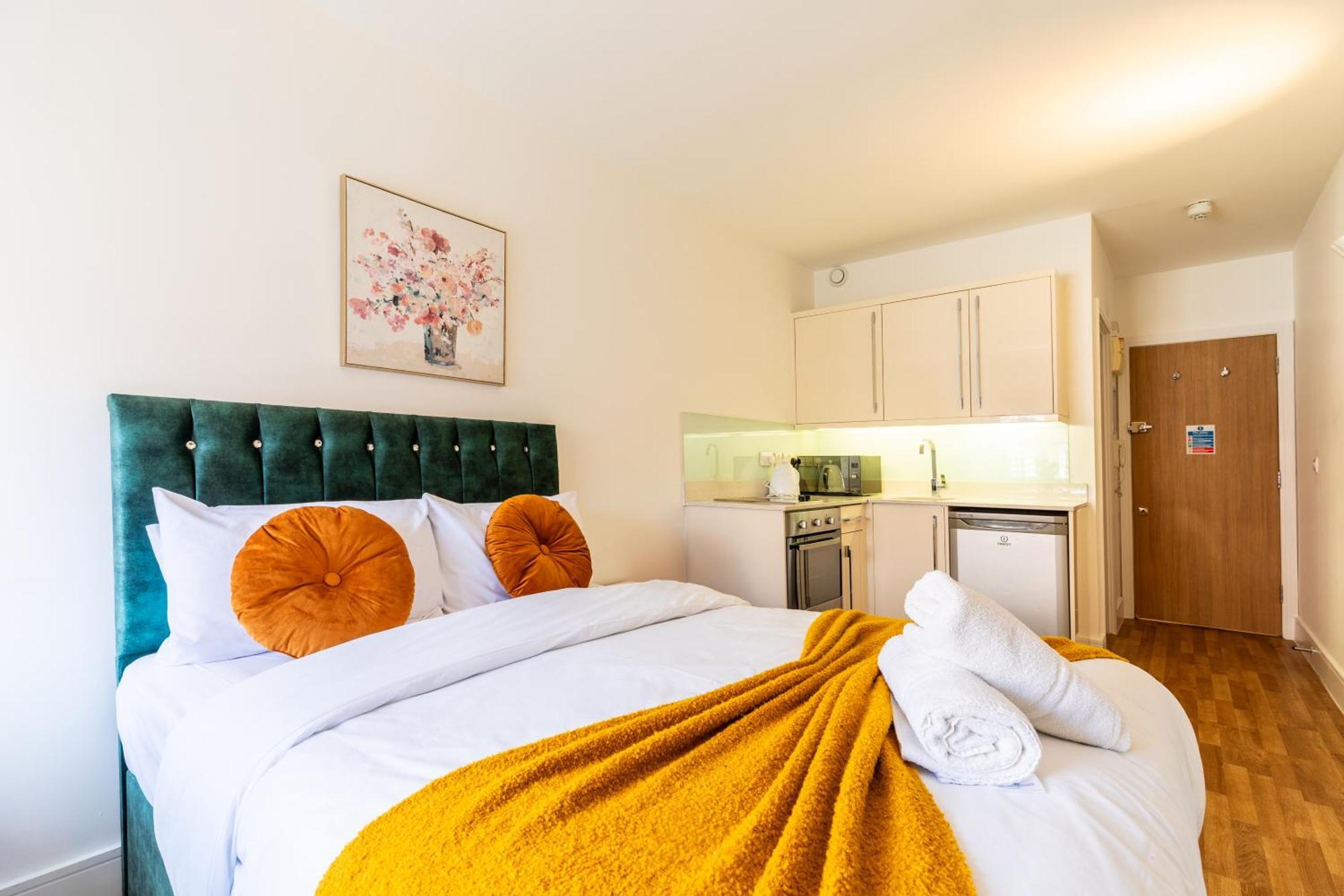 Clarges- Hsk Suites Londra Exterior foto